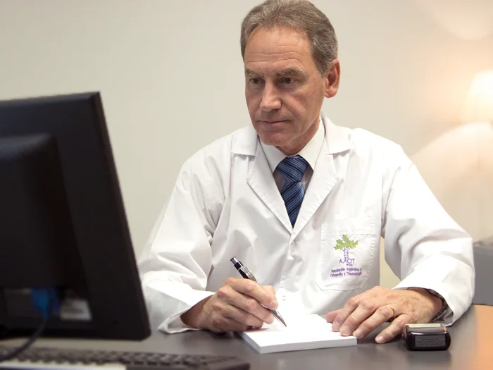 Dr. Alfredo de Cicco